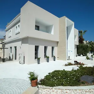 Naias Aparthotel Hanioti