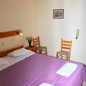 Pantelis Affittacamere Poros (Kefalonia)